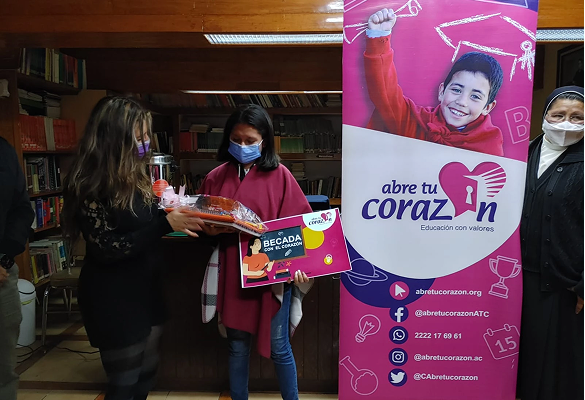 Beca Profesora Natalia Méndez Corro